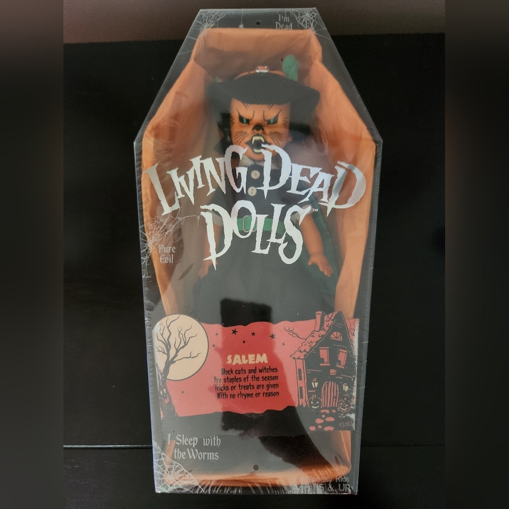 Living Dead Doll: Salem